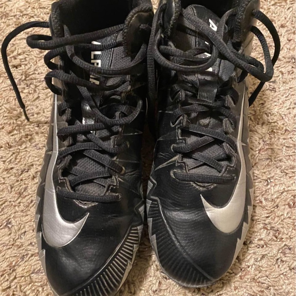 Mens Nike Football Cleats